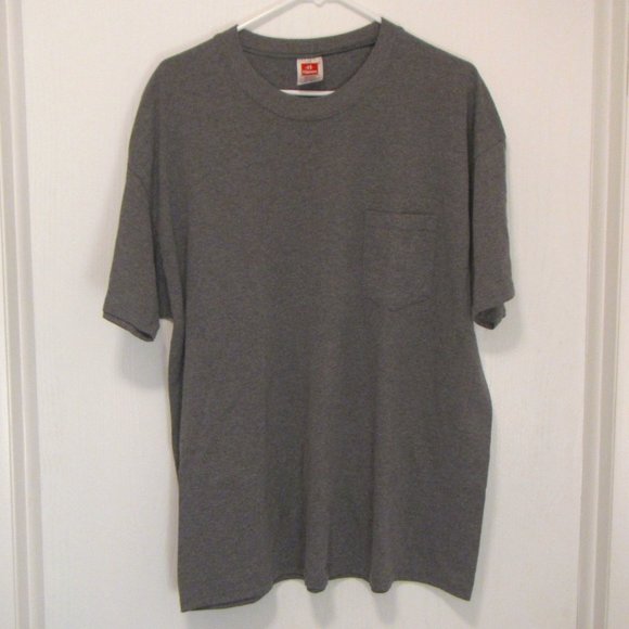 Hanes Medium Gray Tshirt with Front Pocket, Large - Picture 1 of 4